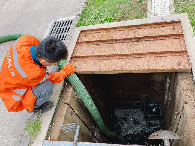 海宁抽化粪池